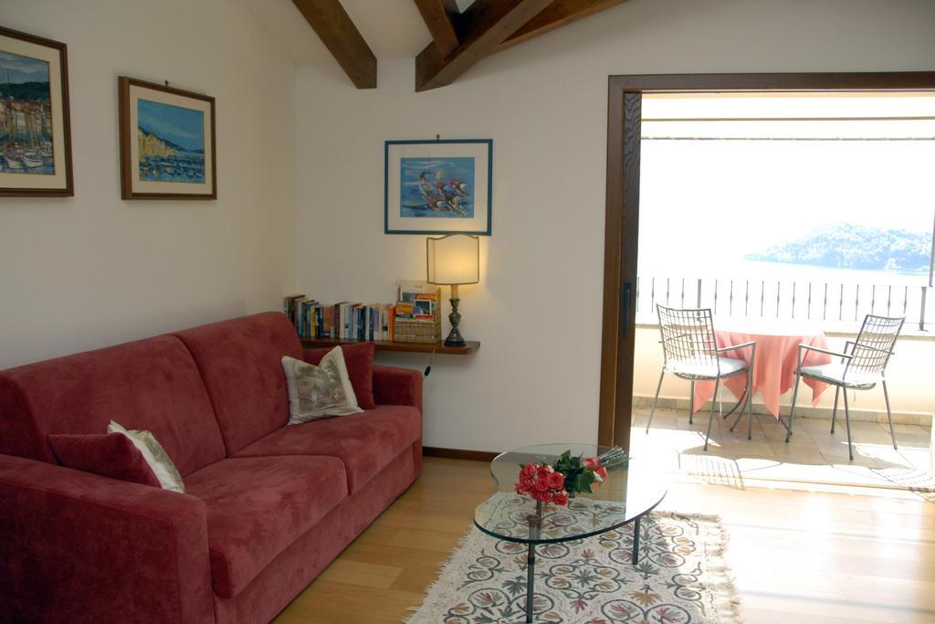 Alveluu Ristorante E Suites Tremezzo Kamer foto