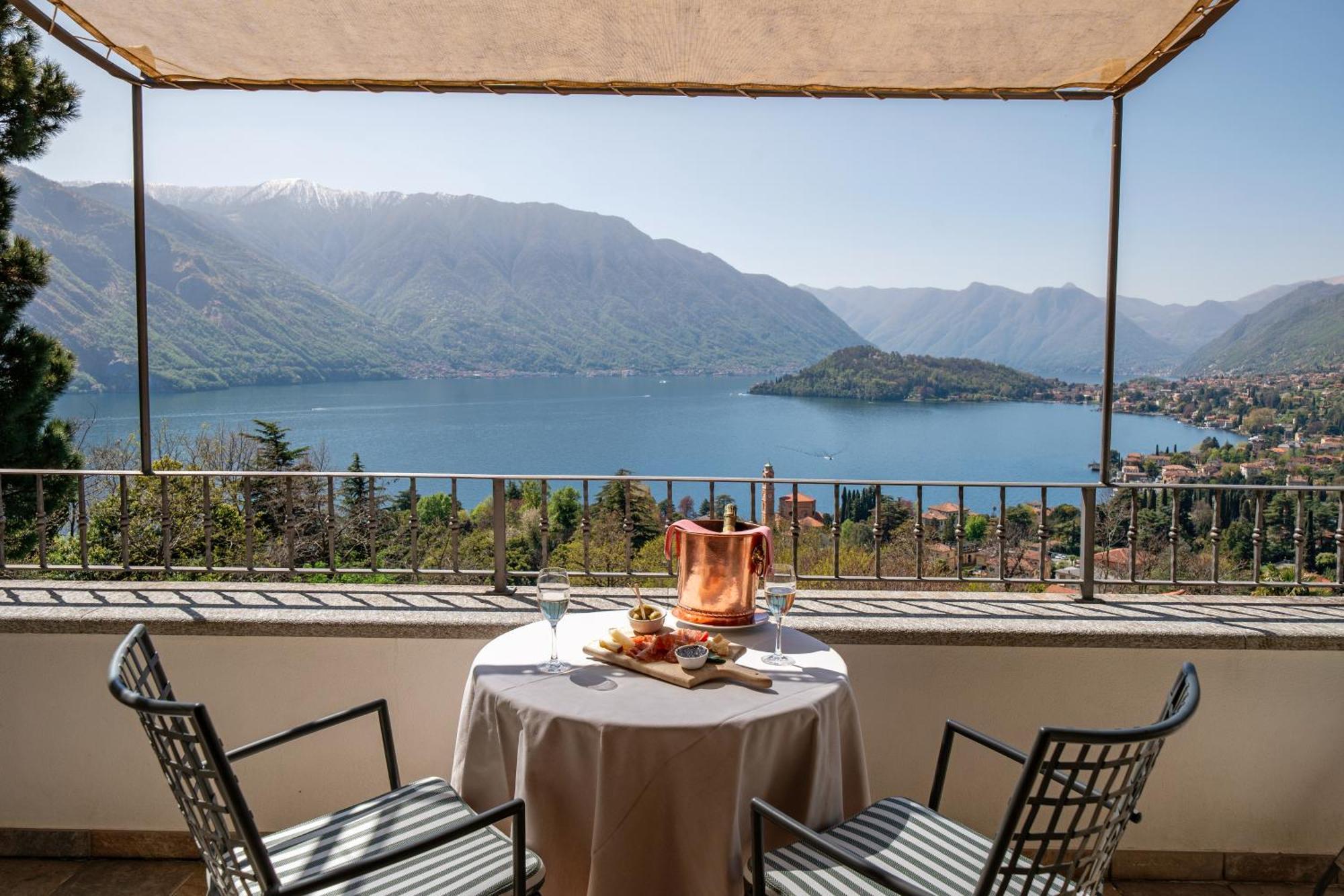 Alveluu Ristorante E Suites Tremezzo Buitenkant foto