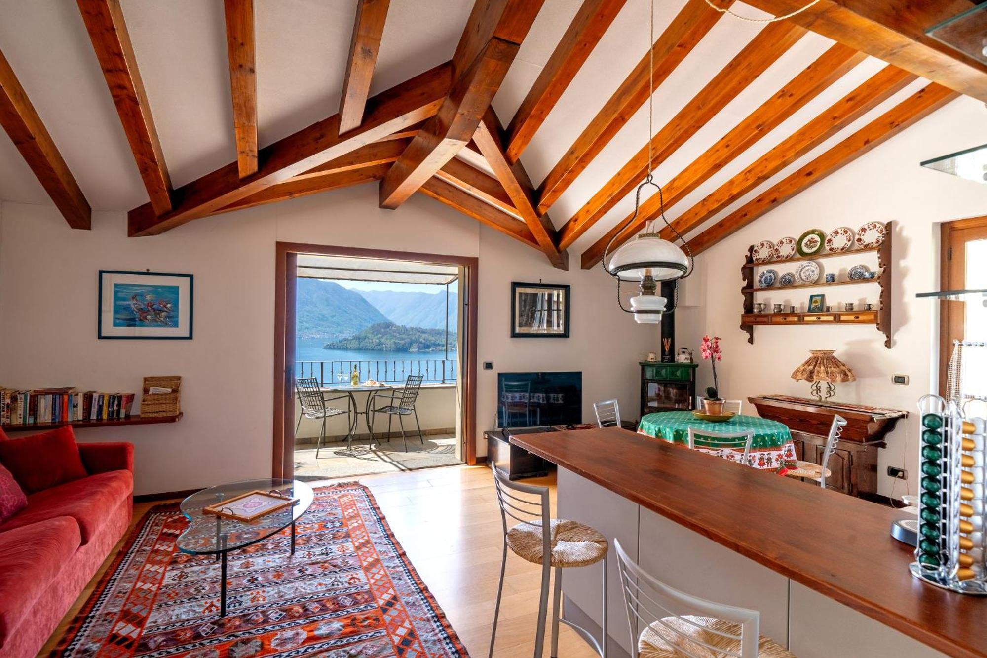 Alveluu Ristorante E Suites Tremezzo Buitenkant foto